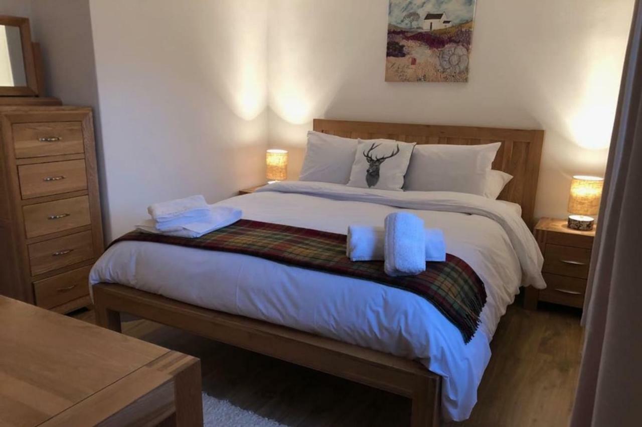 Apartamento 12 Lochiel Road Fort William Exterior foto